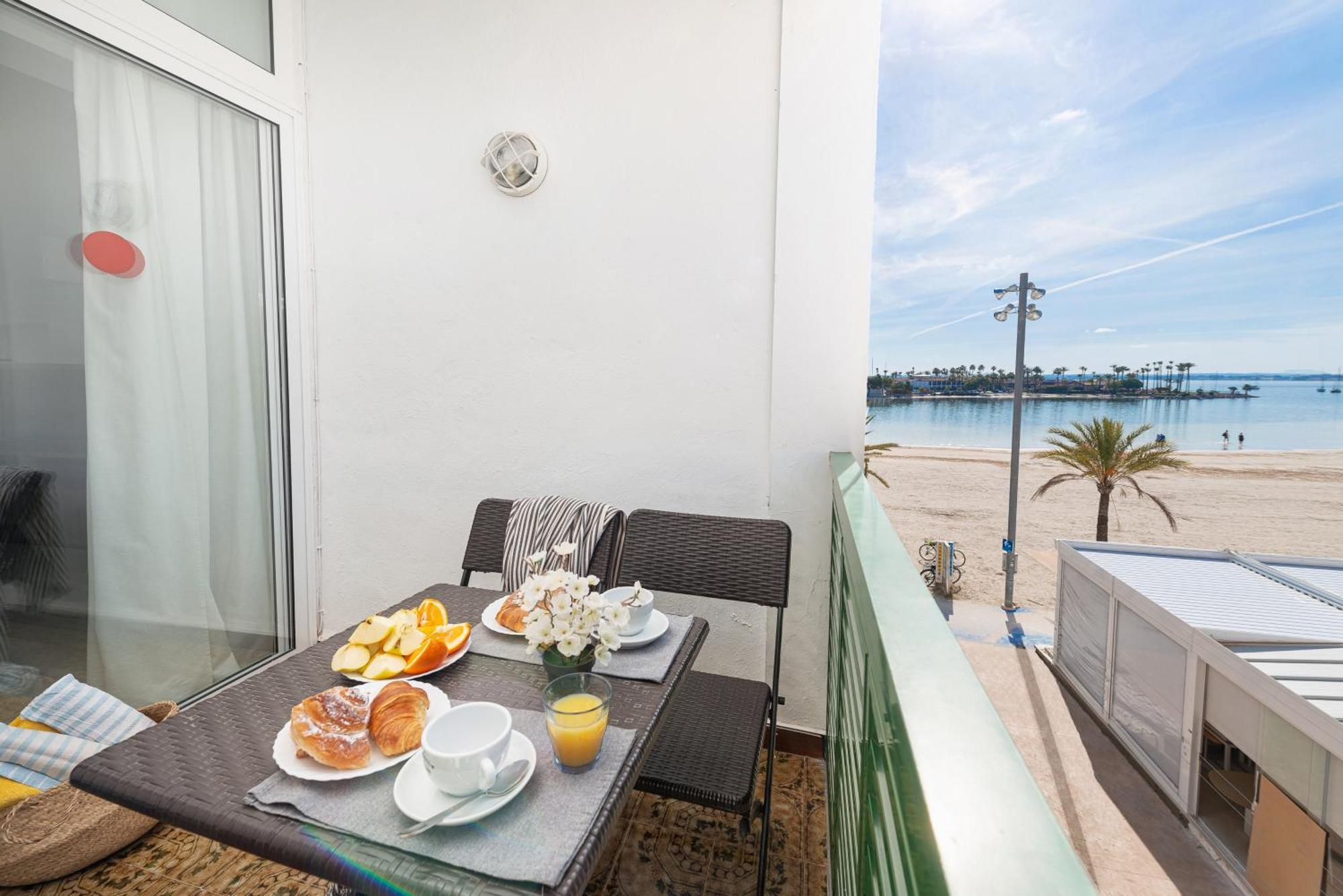 Apartment Xara Torres, At The Beach Of Alcudia Пуерто де ла Аркудия Екстериор снимка