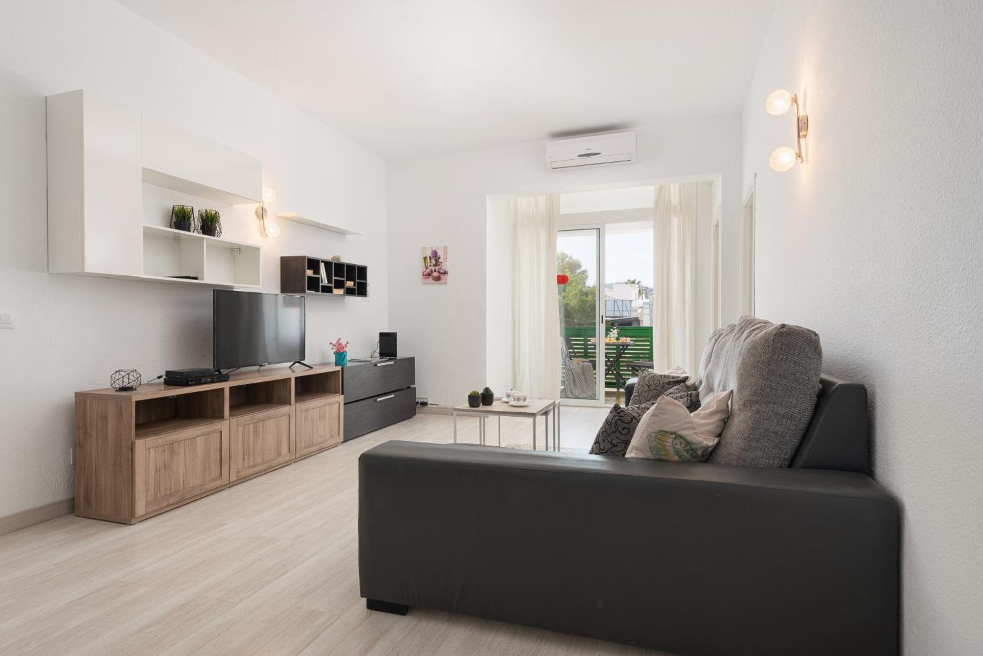 Apartment Xara Torres, At The Beach Of Alcudia Пуерто де ла Аркудия Екстериор снимка