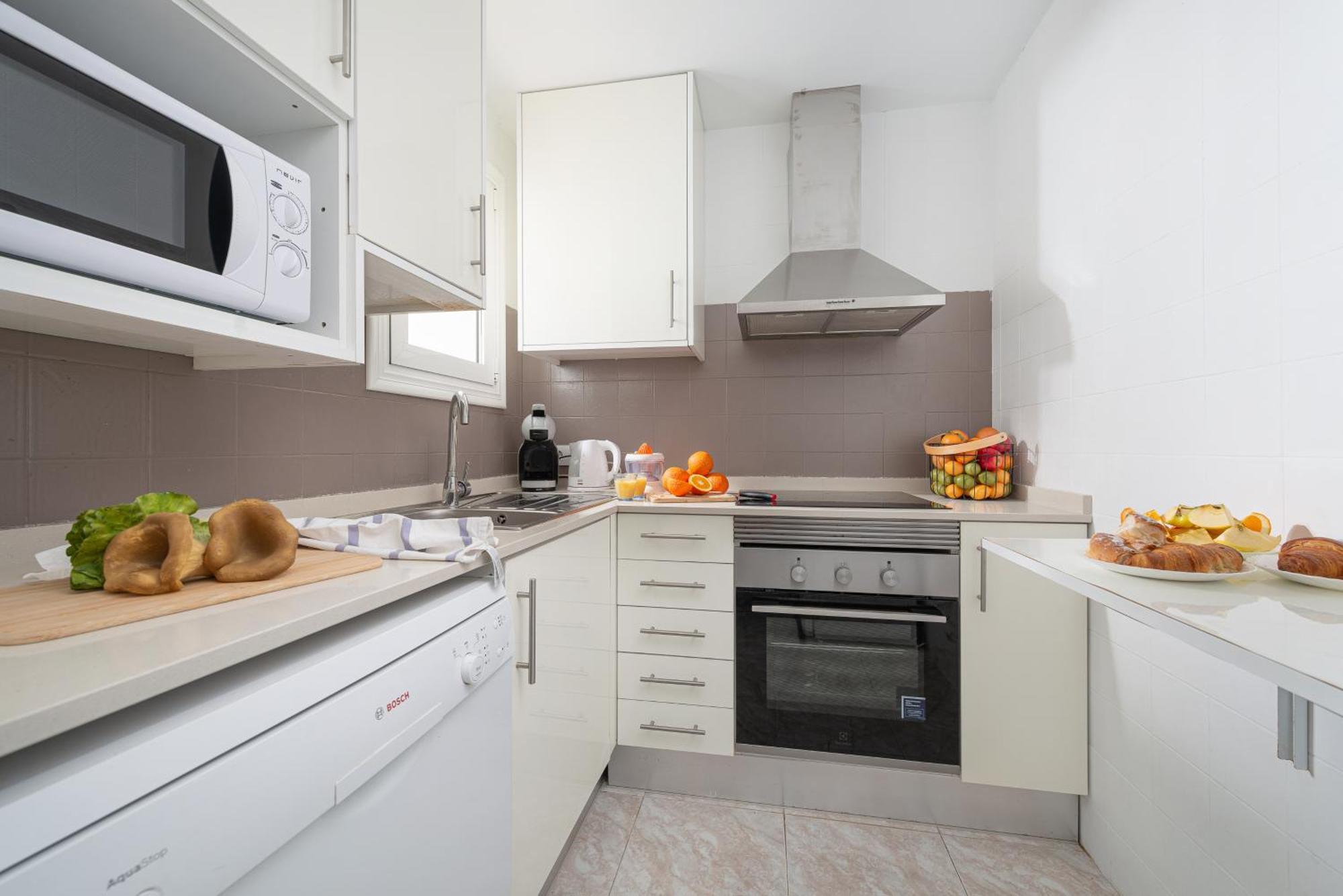 Apartment Xara Torres, At The Beach Of Alcudia Пуерто де ла Аркудия Екстериор снимка